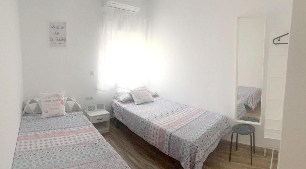 Apartment With 3 Bedrooms In Malaga, With Wifi