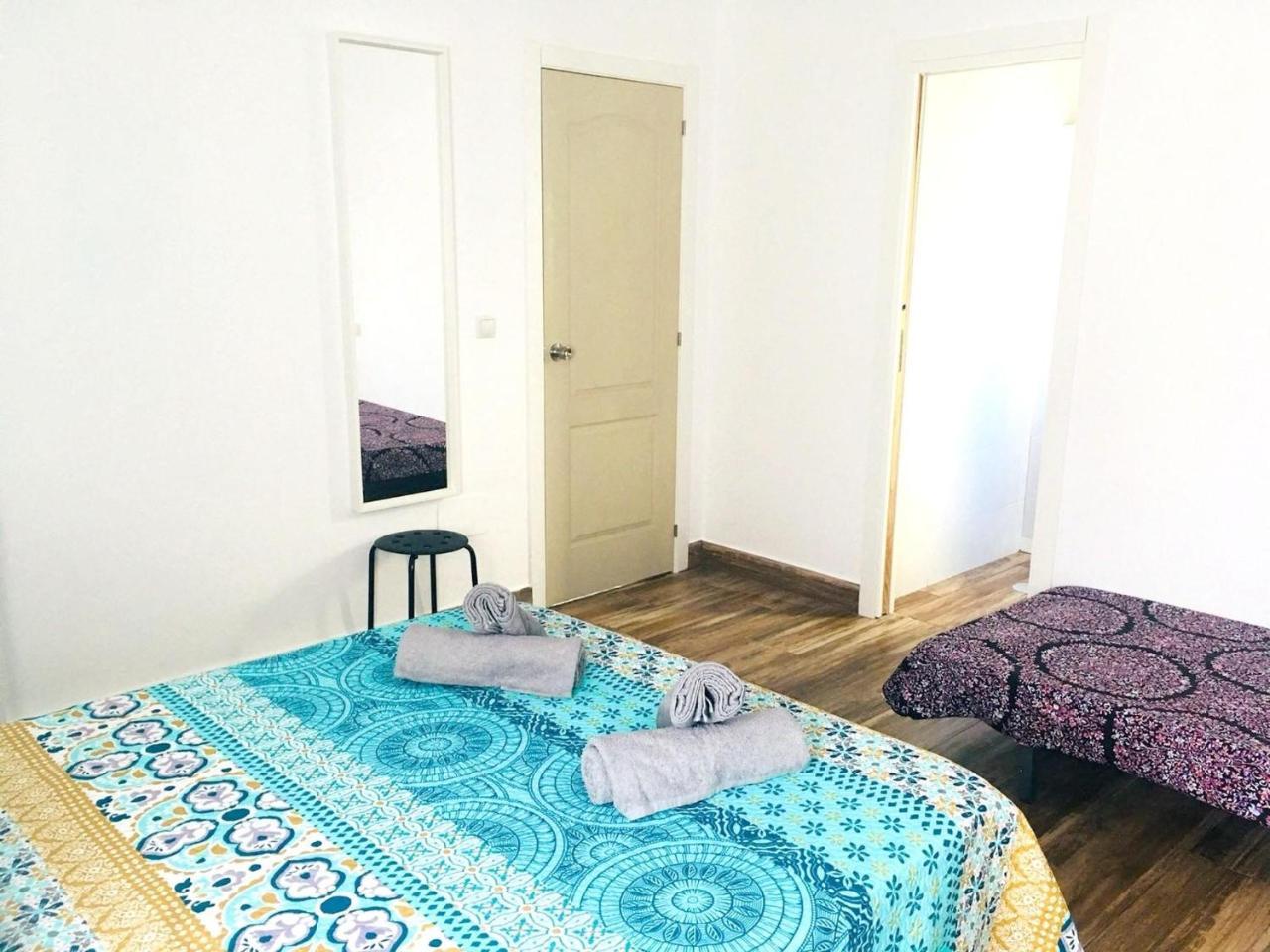 With 3 Bedrooms In Malaga, With Wifi Apartment Málaga